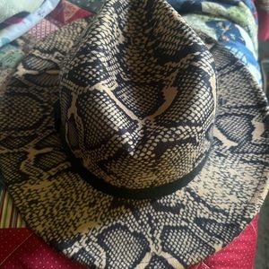 Snake Print Hat!!